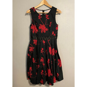 Womens Midi Dress Size Medium Black Red Floral Pleated Rockabilly Whimsigoth